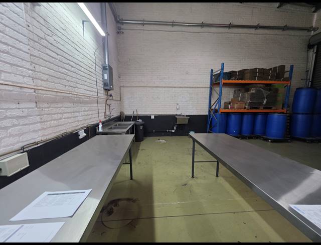 99M² WAREHOUSE FOR SALE IN CITY DEEP